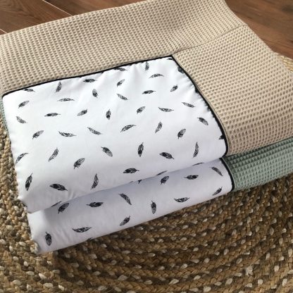 Boxkleed - STARS FEATHERS and DOTS