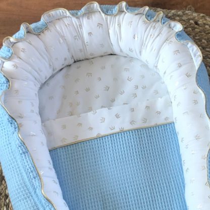 CUSTOM MADE babynestje LUXE met gouden kroontjes