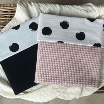Zomerdekentje wafelstof XXL dots