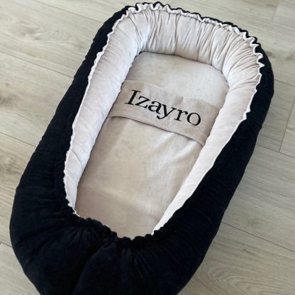 CUSTOM MADE babynestje VELVET - Zwart aan de buitenzijde