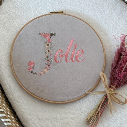 Borduurring Velvet beige