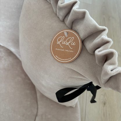 Boxrand Velvet gevuld met roezels