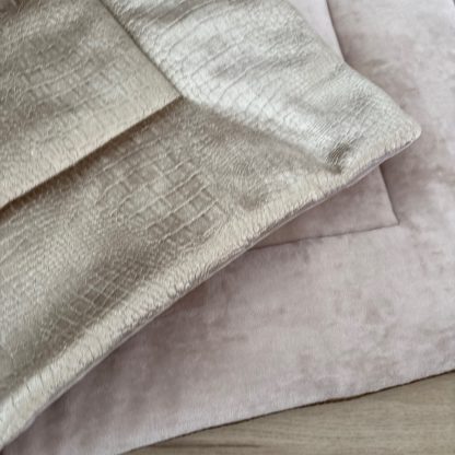 Boxkleed goud velvet croco en beige Nicky velours