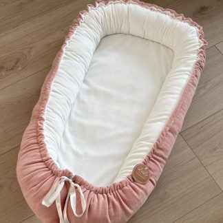 Babynestje velvet nuderoze en velvet creme