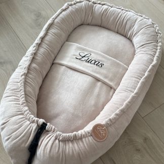 CUSTOM MADE babynestje VELVET - UNI
