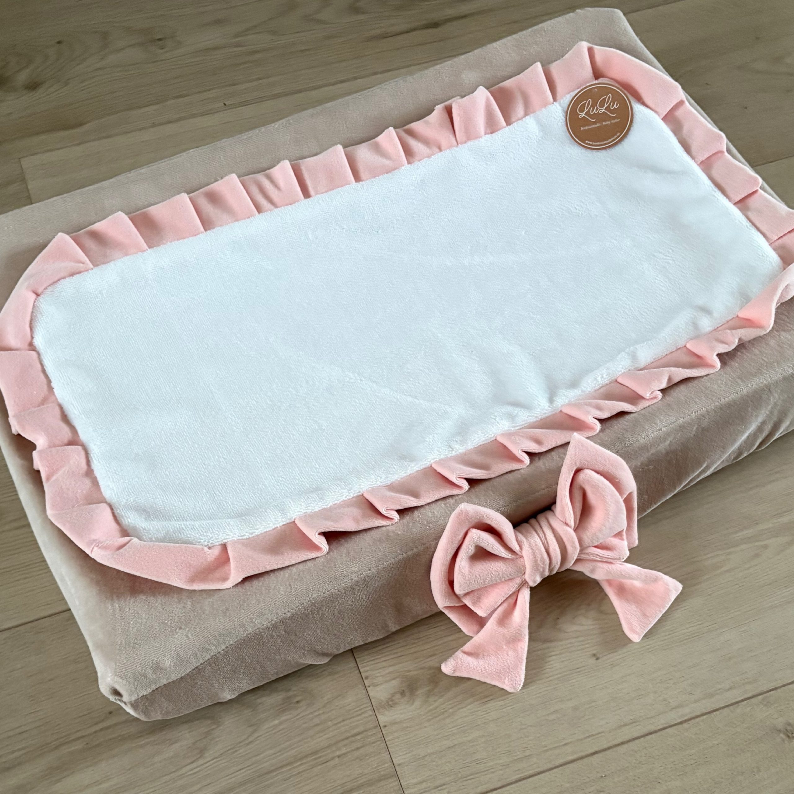 Aankleedkussenhoesje bamboo - Romantica BOW