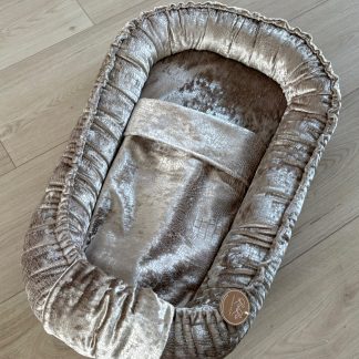 CUSTOM MADE babynestje geheel Goud croco ZONDER ROEZEL