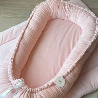 OP VOORRAAD babynestje Nicky velvet babyroze