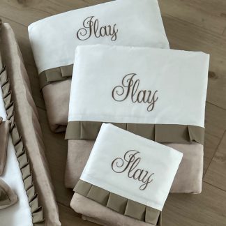 Dekentje - Nicky beige met taupe roezel