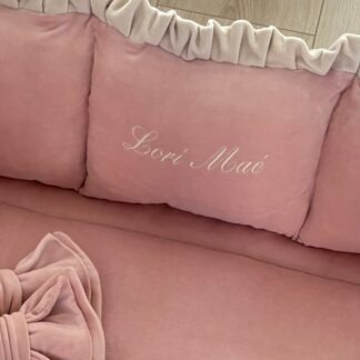 BOXAANKLEDING Nude roze velvet met beige roezel en NAAM - BOXSET LORI - MAE