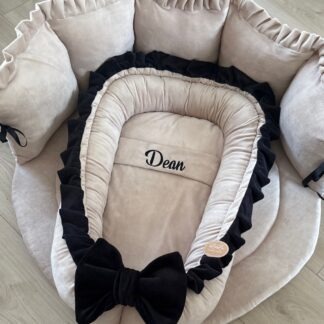 BOXAANKLEDING BEIGE velvet en zwart roezel op babynestje BOXSET DEAN