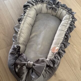 CUSTOM MADE babynestje SHANI Velvet grijs met satijn antraciet