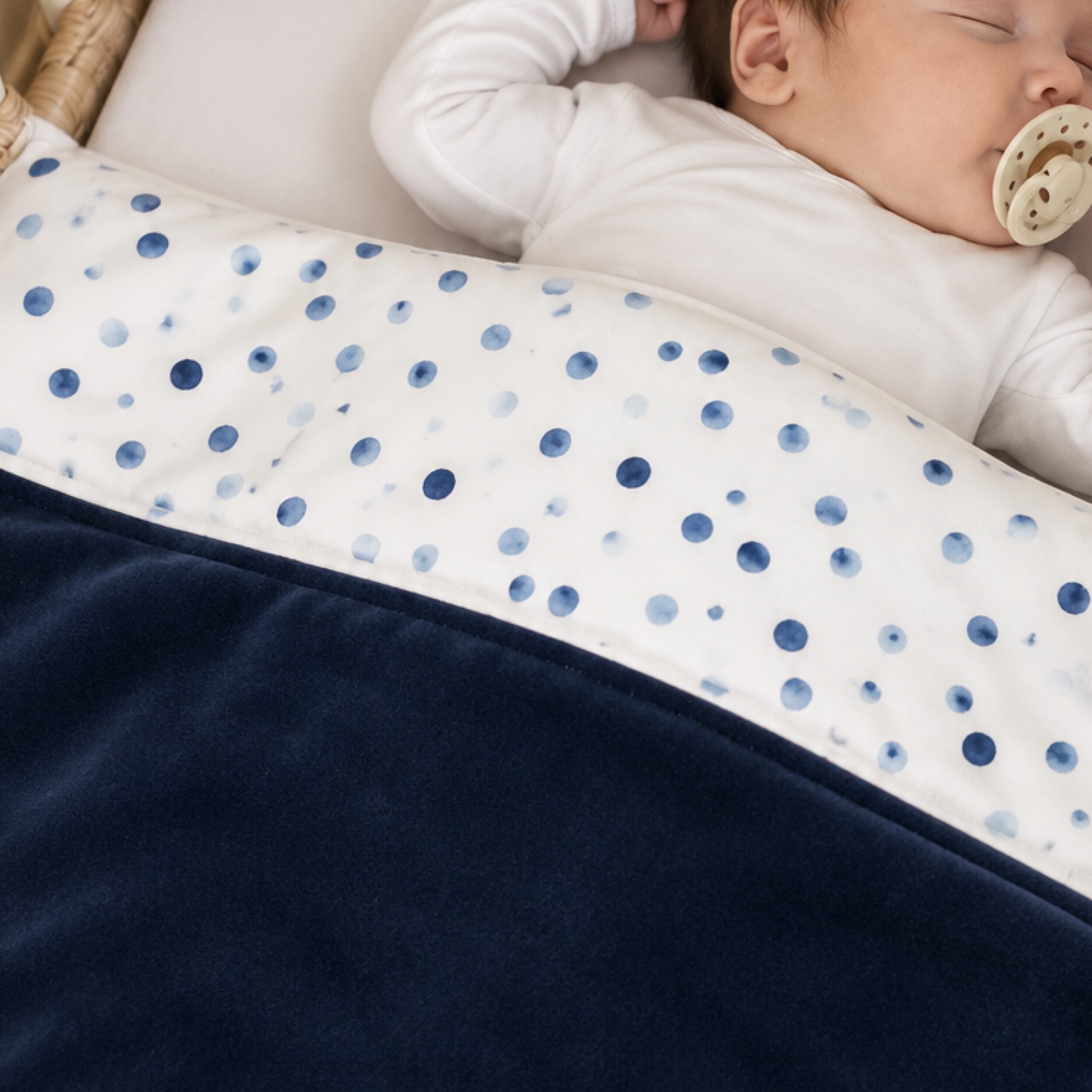 Dekentjes Blauw Confetti Dots